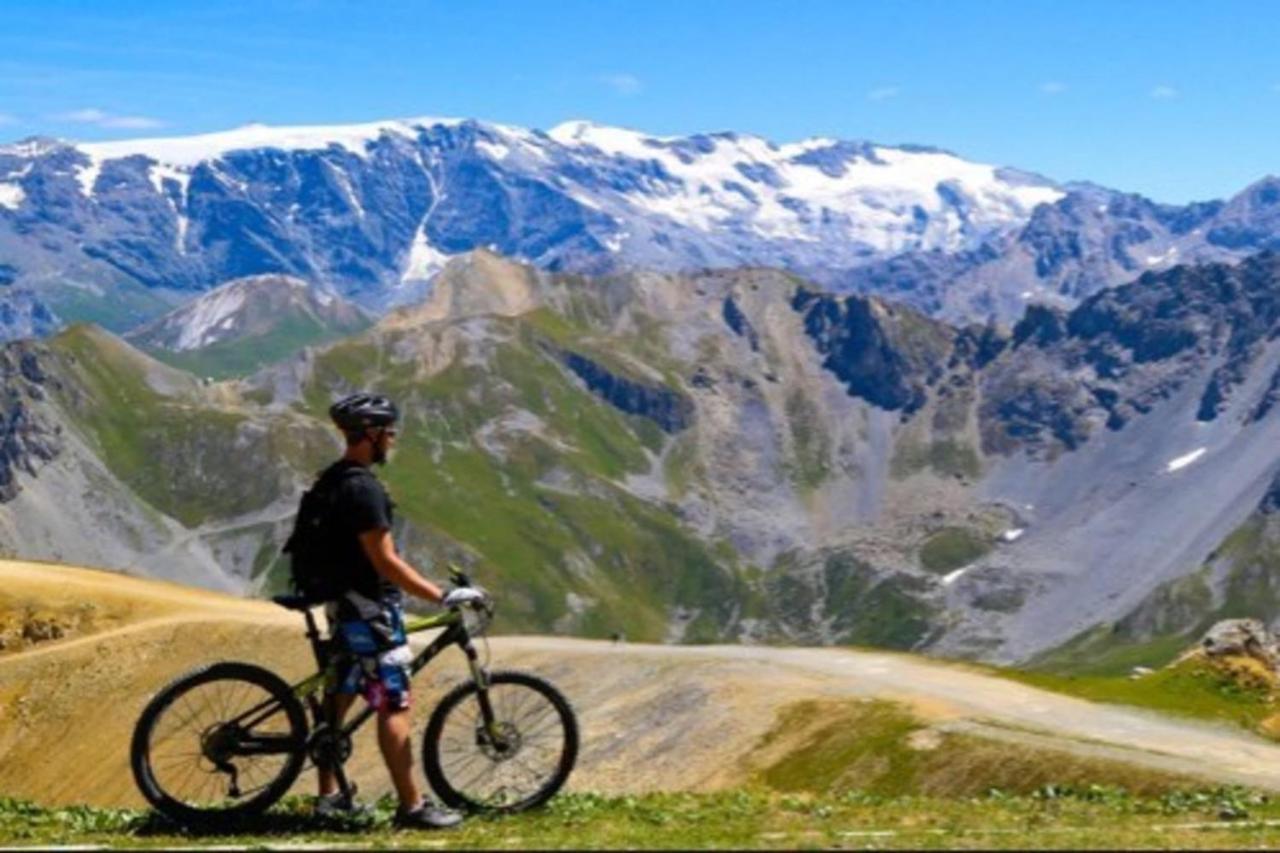 Les Brigues - Appartement Avec Vue Sur La Montagne Et Acces Aux Pistes Courchevel Dış mekan fotoğraf